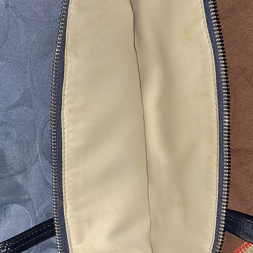 Coach Laura Signature Tote - Picture 11 of 11